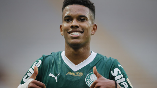 Estêvão concorre a troféu de melhor sub-21 na Bola de Ouro