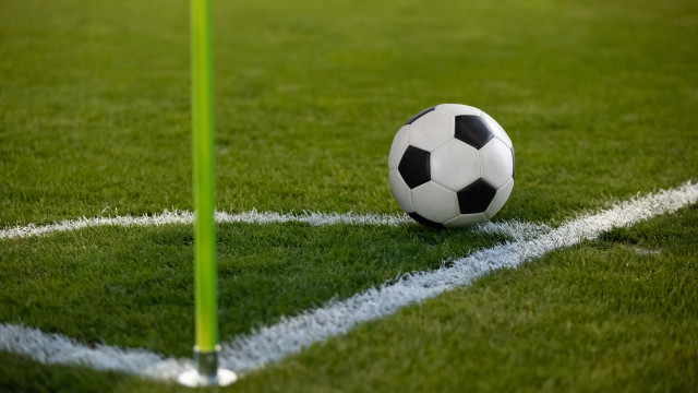 Clássico e duelo direto pelo acesso abrem a 34ª rodada da Série B