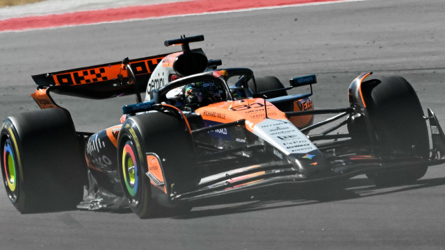 Jogada de risco? McLaren rejeita piloto 'prioritário' na luta pelo título