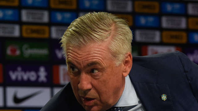 Ancelotti manda recado para Neymar em entrevista a jornal francês