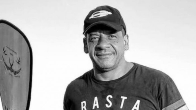 Morre Andreas Eduardo, surfista da elite brasileira, aos 47 anos