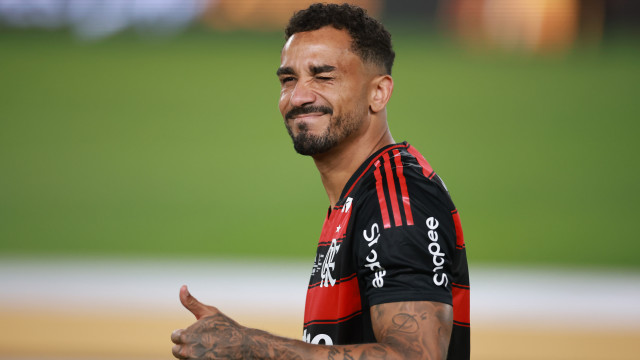 'Permita-se sonhar', diz Danilo, autor do gol do título do Flamengo na Libertadores