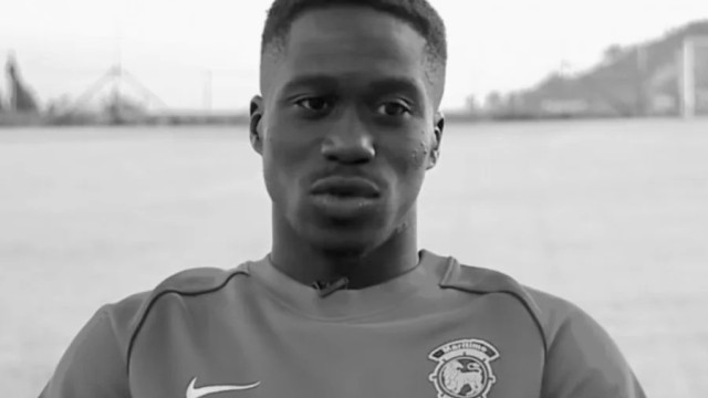 Lateral de 27 anos tem mal súbito e morre em campo durante jogo em Portugal