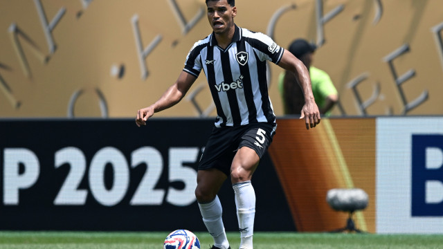 Palmeiras quer Danilo desde que o vendeu, mas não pagaria valor de Arias