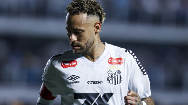 Situação de Neymar se complica após acusação de Robinho Jr.